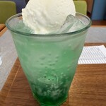 デイズカフェ - ドリンク写真:クリームソーダ
