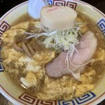 いせのじょう - しょうゆラーメン750円＋卵とじ160円