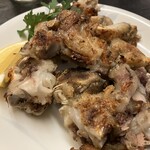 串人 - 豚足の炙り塩焼