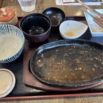 ステーキ&ハンバーグ 前田亭 - お腹いっぱい　ご馳走様でした。