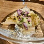 日本料理FUJI - 新玉ねぎと白ミル貝、黄身酢