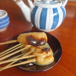 あぶり餅 本家 根元 かざりや - 