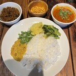 スパイスカフェ - ドライ＋ラッサム