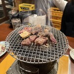 焼肉ホルモン 亀萬 - 