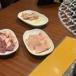 焼肉ホルモン 亀萬 - 