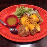 Cheese Dining Zolo - 炙りチェダーのフライドチキン　斜めから