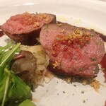 Cheese Dining Zolo - 牛タンレアステーキ〜赤ワイン香るトマトバターソース仕立て〜　1100円