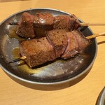 もつ焼きおとんば - れば1本130円　安い！最高！