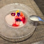 創作四川料理 廣明 - 究極の杏仁豆腐 ハスカップソース