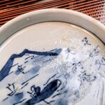 そば処 天寿庵 - 小皿のサイン❣