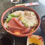 ドライブイン 灘 - ✅イカとマグロとトロトロ3色丼¥2.000❗️
　※現金払いのみ