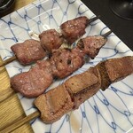 とん八 - 串焼き