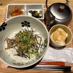 だし茶漬け＋肉うどん　えん　ミナモア広島店 - 料理写真:鯵のたたき 香味和え　大
