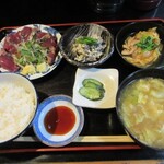 おいしい台所12カ月 - かつお炙り刺し定食　1,000円