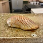 305459237 - 