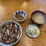 香海 - いわし鉄火丼￥1100