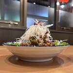 ラーメン縁屋 - 台湾風とり唐揚げ670円
