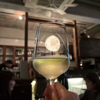 ワインとくつろぐ ツキアカリ -  ワインとくつろぐ ツキアカリ -