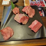 焼肉 腰塚 - 