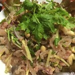 ソンポーン - やっぱり美味いソンポーンのサラダ