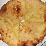 ダル・マサラ - チーズナン