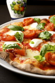 Pizzeria Romana Gianicolo - 当店自慢のマルゲリータ