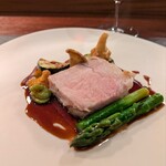 現代茶寮 銀座風月堂 - 山形県平田牧場　金華豚のロティ　ソースマデラ