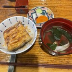 あかぎ - 鰻釜飯（ぬか漬け、肝吸い）