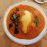 インドカレー茶屋 にきる - にきるランチ（なすキーマ・えびカレー）