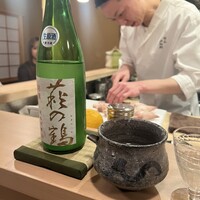 四ッ谷 みね村 - 仕上げをするみね村さんを眺めながら、萩の鶴　別誂。