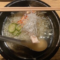 旅亭 まんぷく 六本木ヒルズ店 - 冷麺