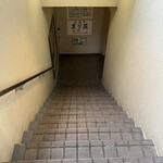 カレー屋 パクパクもりもり - お店入口