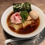 Noodle いたば - 『醤油煮卵RAMEN』。