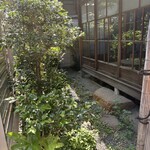 OTOTO JET - 素敵な若いご夫婦の経営です