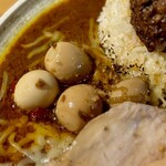 吉田カレー  - うずらのアチャール