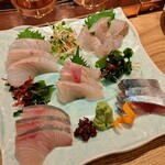 酒の穴 - 刺身5種盛り