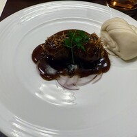 中国料理 天廣堂 - 鎮江黒酢の酢豚　蒸しパン添え