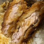 カリー カイラス - カツ断面