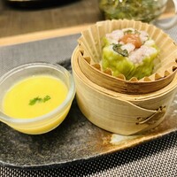 スチーム Dim sum&Wine - 