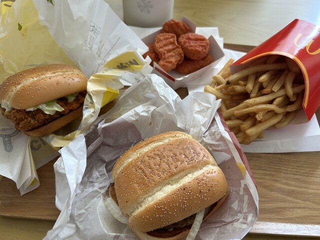 断捨離 マクドナルド フォトアルバム 赤30、黄30、茶20 断捨離様専用 マクドナルド フォトアルバム 赤30、黄30、茶20