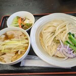 篁園 - 肉汁うどんの大盛890円+100円