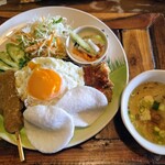 熱帯食堂 - ➀ナシゴレンスペシャル