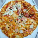 ピザーラ - 料理写真: