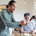 巡るインド - ライスに香油をかけて完成