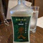 あじわい酒房あづま - 焼酎も常時７０種位のラインナップ