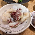 大衆酒場まるや - タコのから揚げ