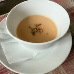 ビストロ アン ファミーユ - カボチャトマトの冷製スープ