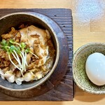 華塩 - 肉丼と味玉