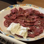 デブちゃん焼肉処 - 