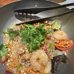 GINGER GRASS modern thai vietnamese - ヤム.ウンセン